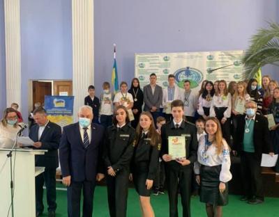 Вітаємо юних лісівників Львівщини з нагородами!
