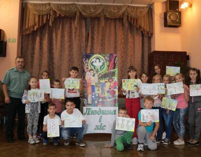 Малювали ліс 
