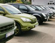 Лісівники Львівщини до Дня працівника лісу  передали 10 позашляховиків для ЗСУ та отримали 6 пожежних автомобілів від ДСНС