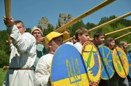 Зустріч у Фортеці «Ту Стань! – 2014»